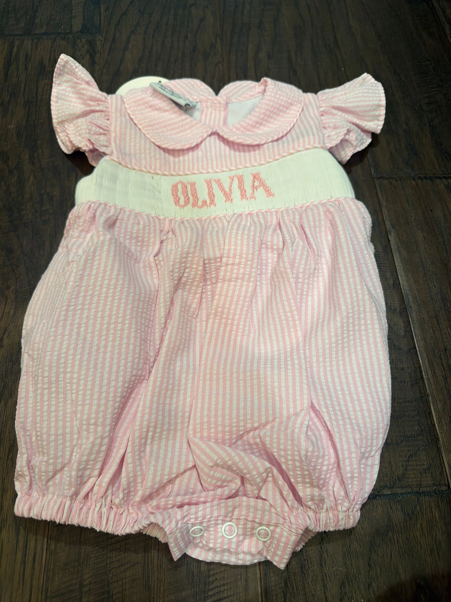 Olivia Custom Bubble