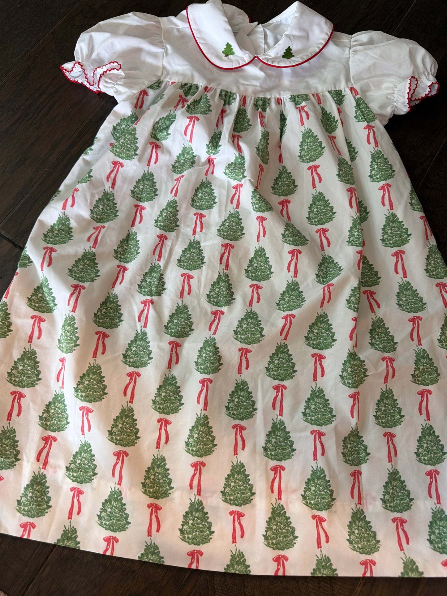 Sample Christmas Tree Embroidery Dress on collar