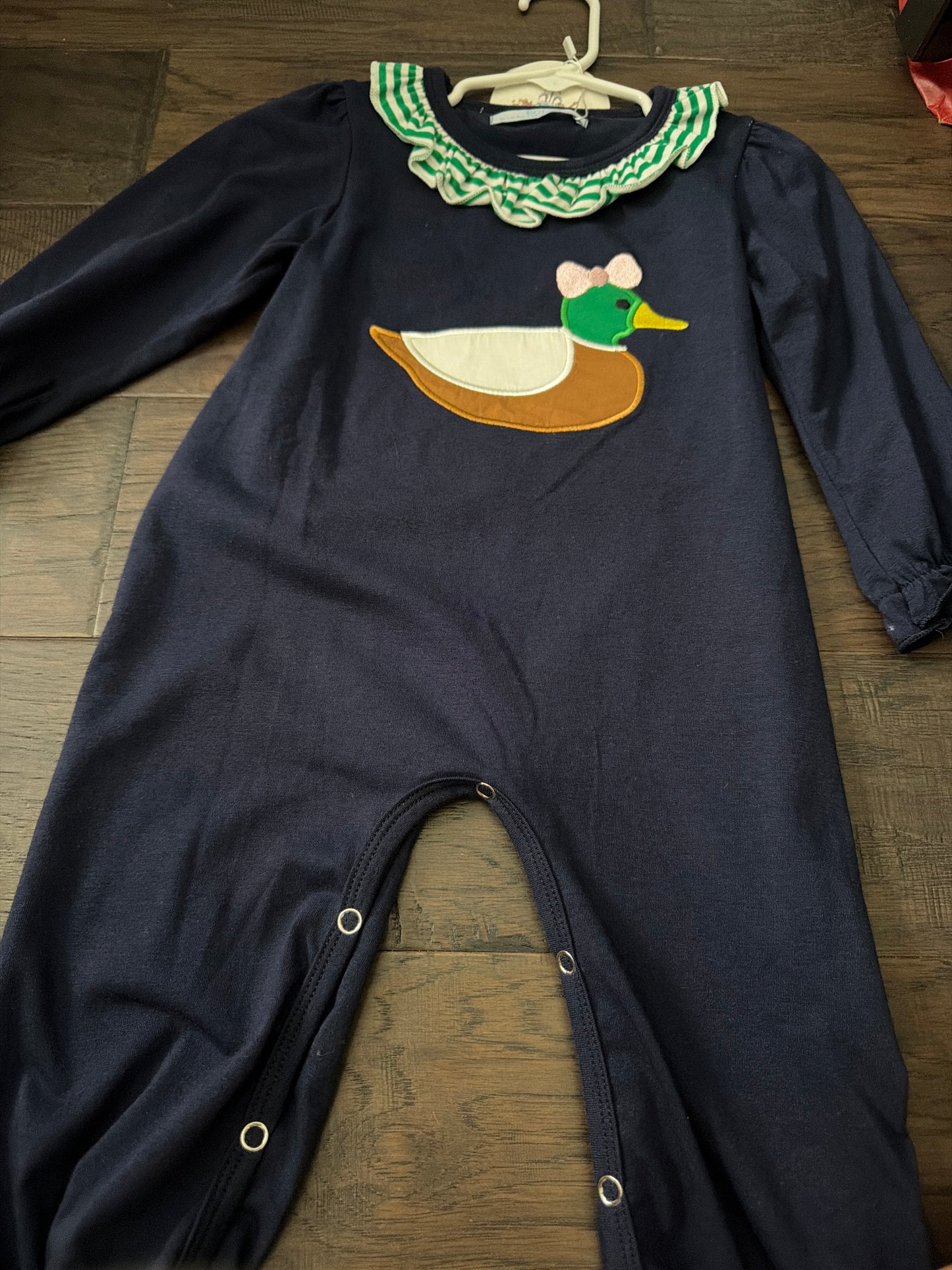 Sample mallard appliqué girl bubble
