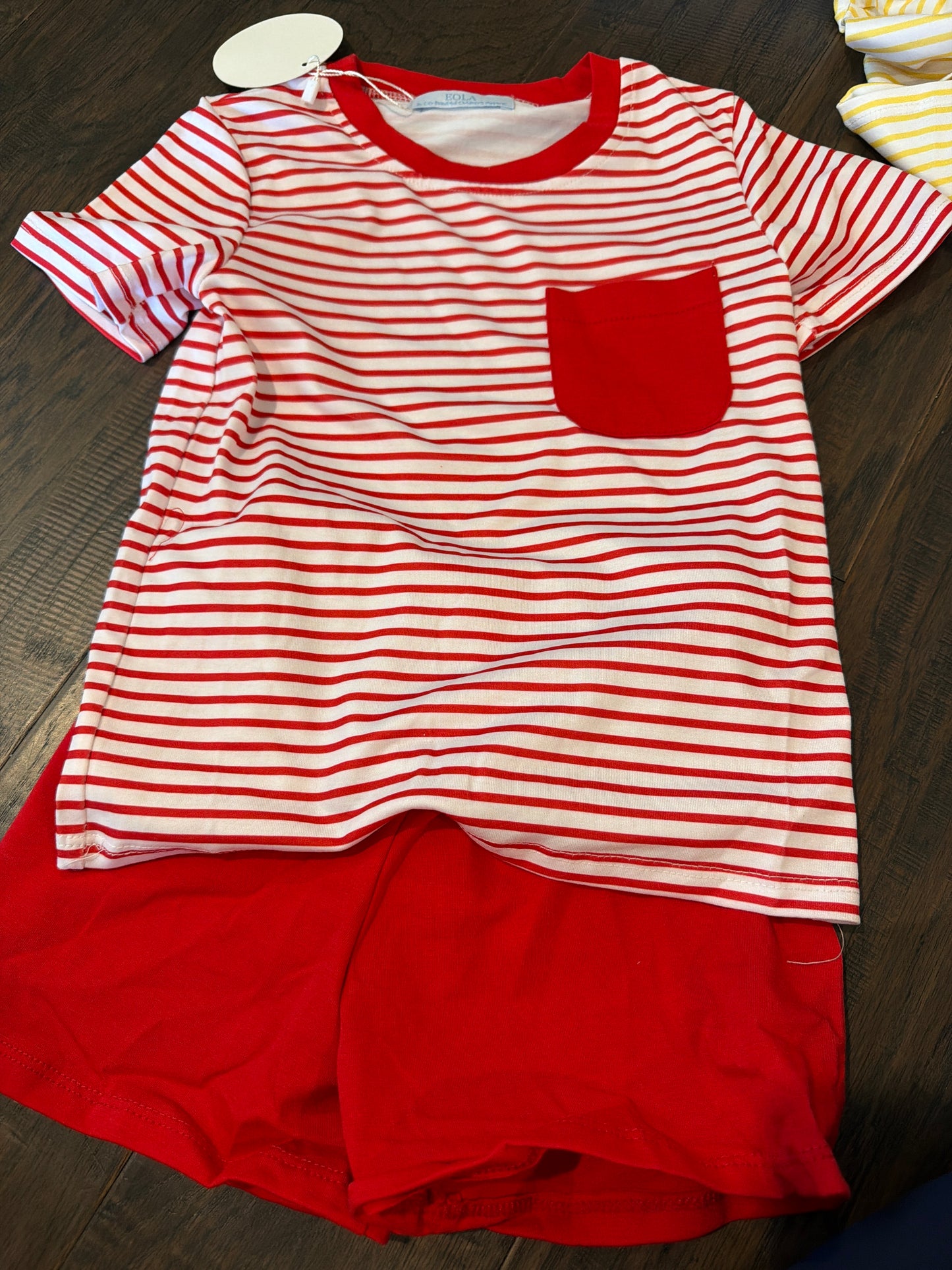 *Red knit stripe boy short set