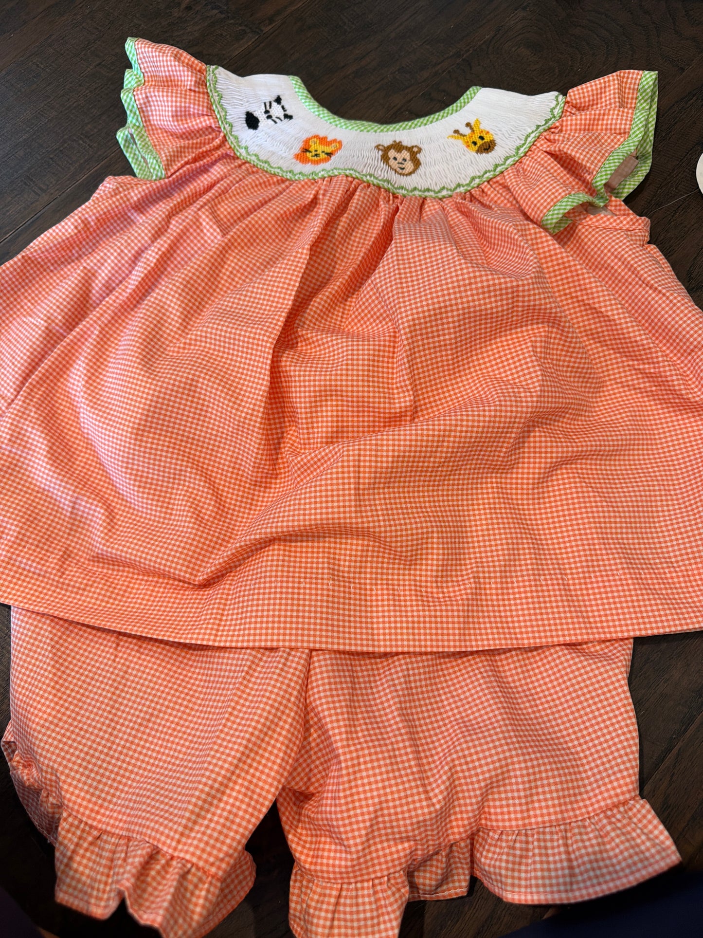 *Zoo Animal Smock Short Set