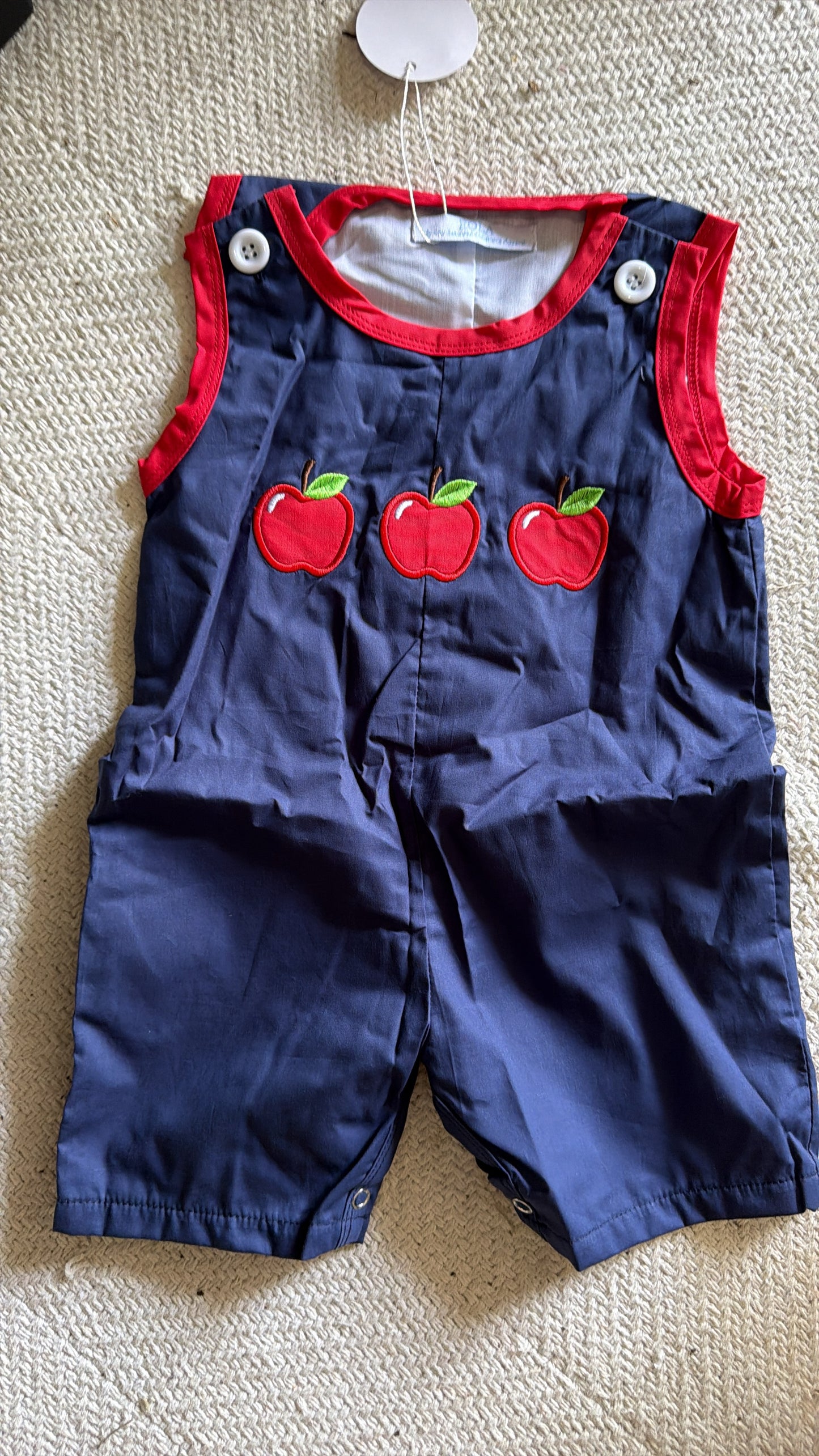 Sample APPLE NAVY JON JON