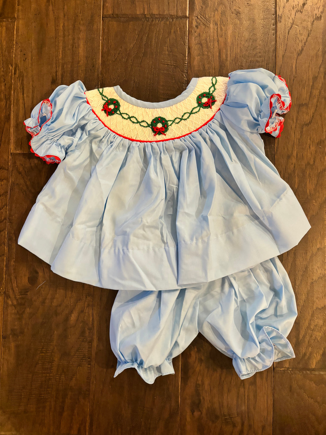 Smocked Wreath Bloomer Set